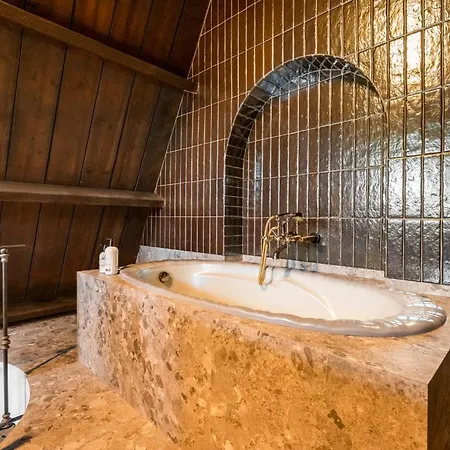 Boutique Baron Osy 2*